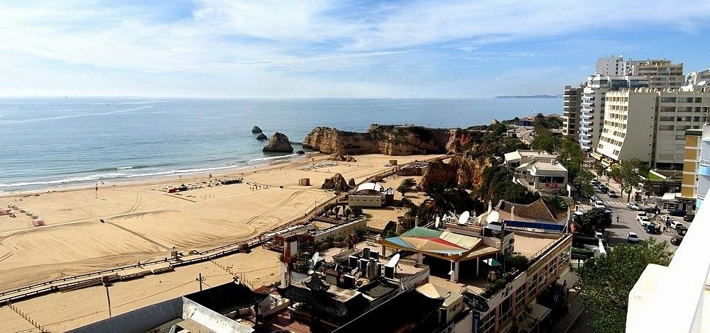 AVENIDA PRAIA