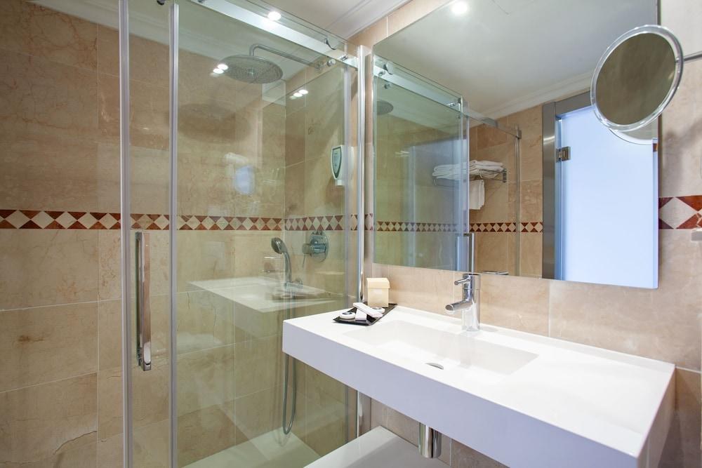 HOTEL SENSIMAR AGUAIT RESORT & SPA photo 4