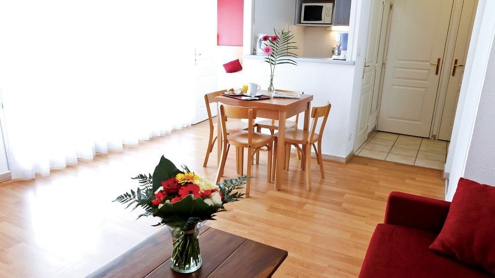 Residhome Appart Hotel Lyon Gerland photo 1