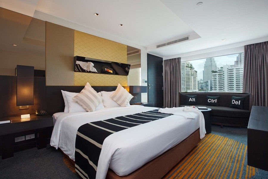 GOLDEN TULIP MANDISON SUITES photo 3