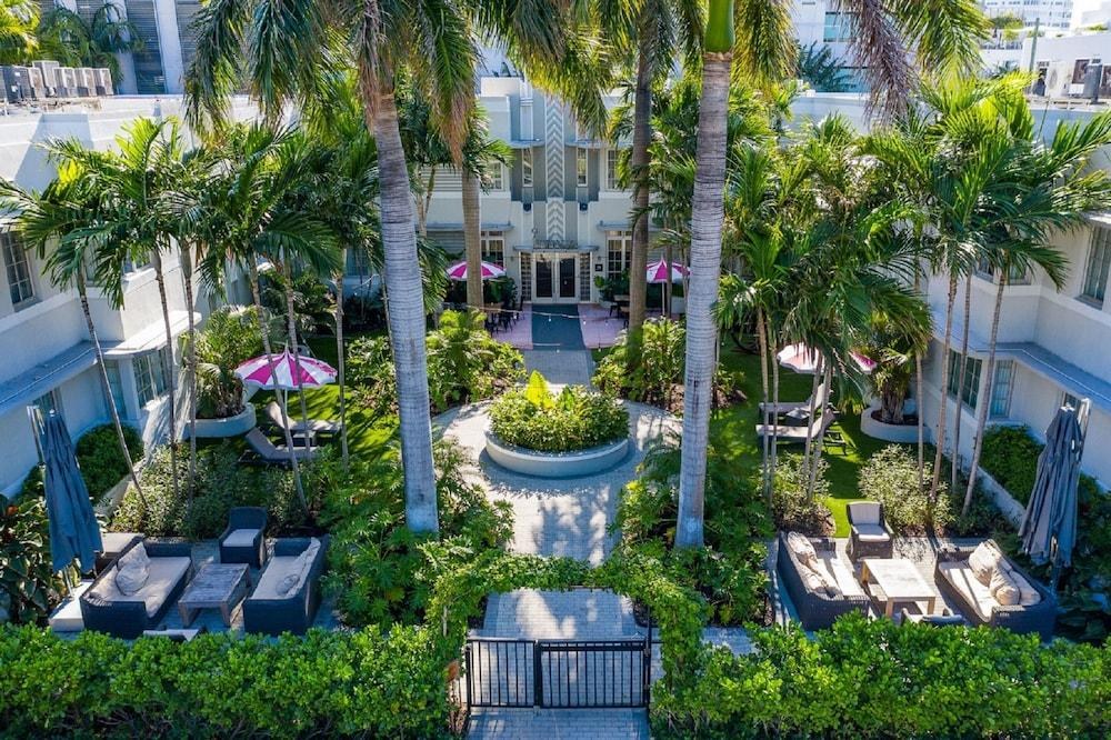 SOUTH BEACH HOTEL photo 2