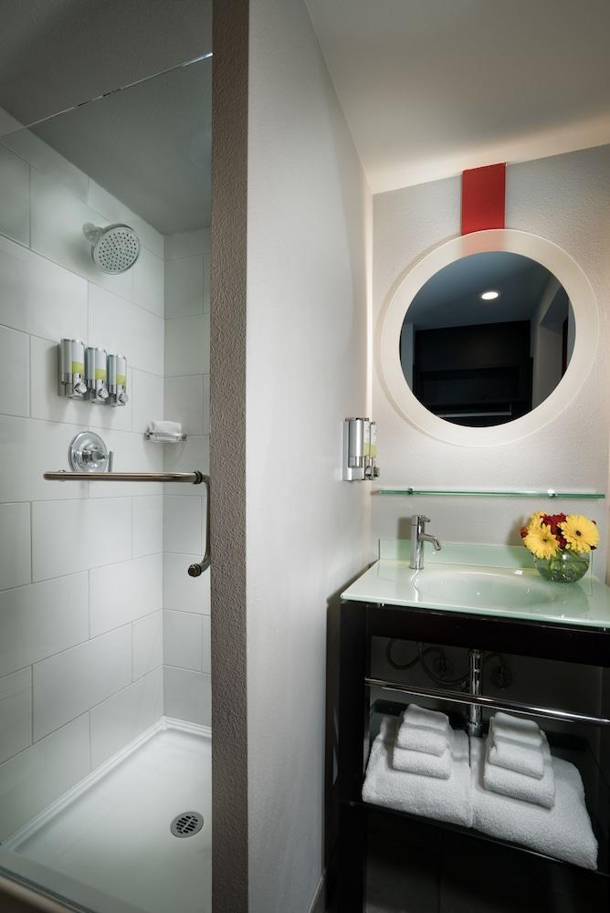 HOTEL FIVE photo 2