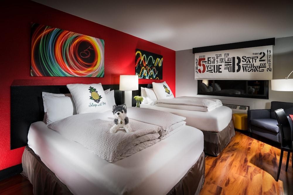 HOTEL FIVE photo 3