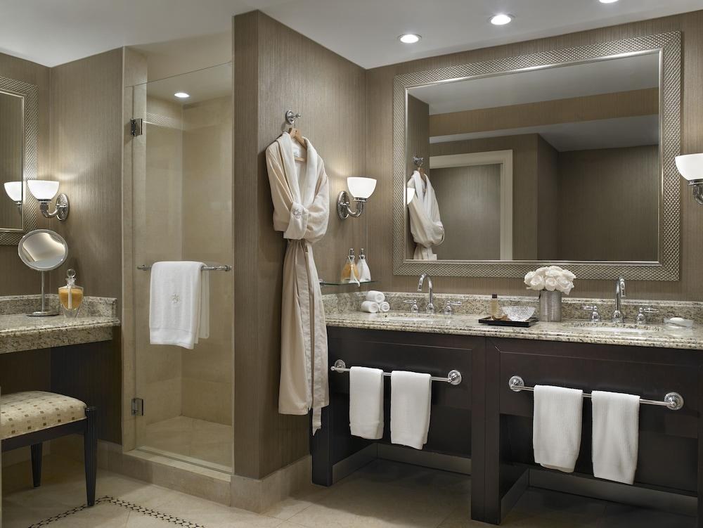 ACQUALINA RESORT AND SPA ON THE BEACH photo 3