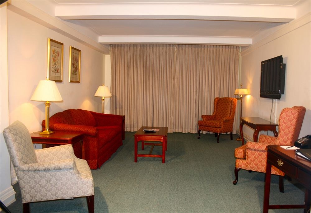 SALISBURY HOTEL