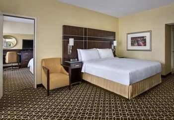 MARRIOTT MARQUIS photo 1