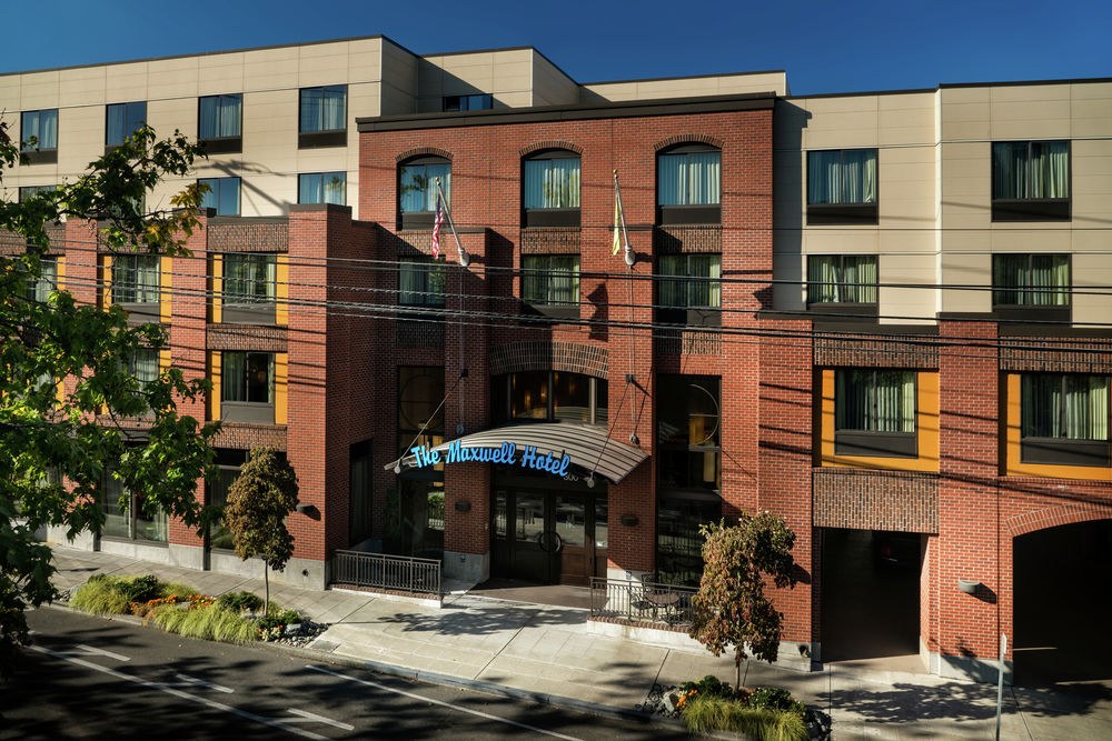 MAXWELL HOTEL