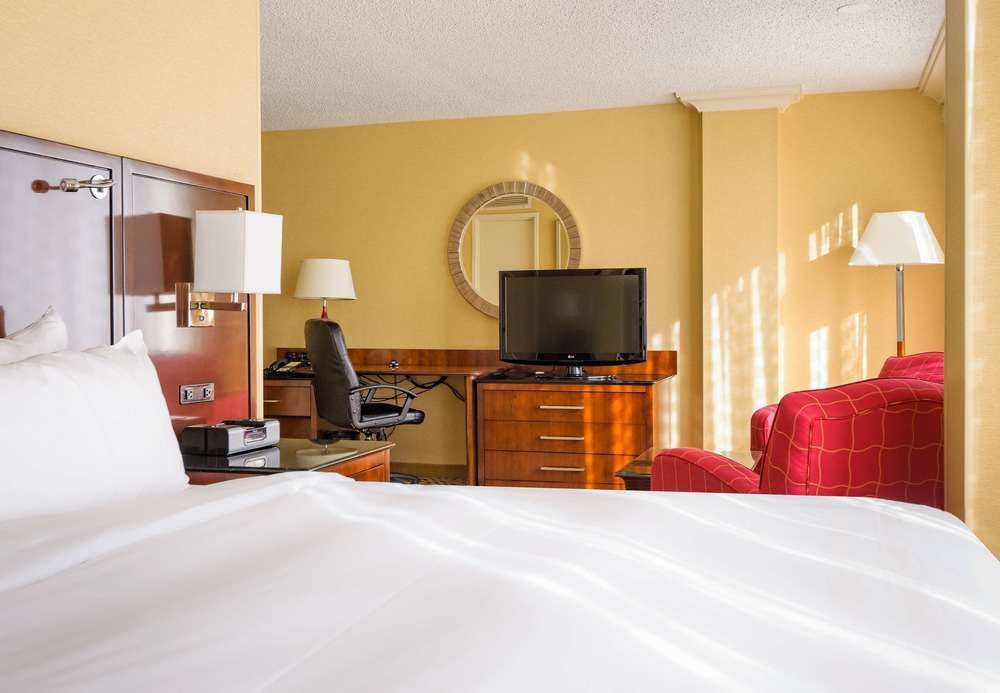 MARRIOTT HOUSTON WEST LOOP photo 4