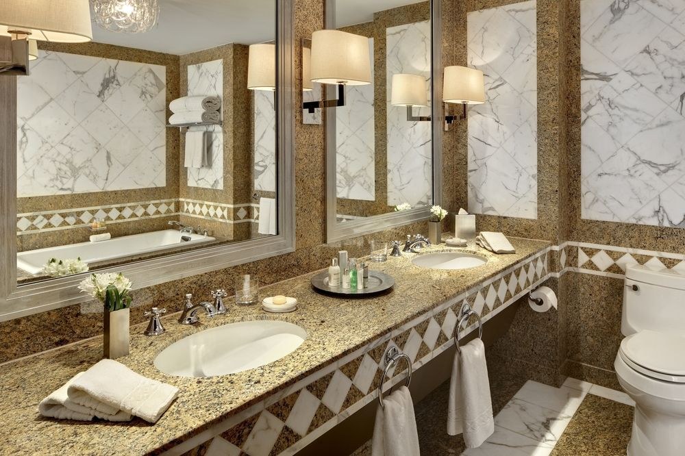 LOTTE NEW YORK PALACE photo 1