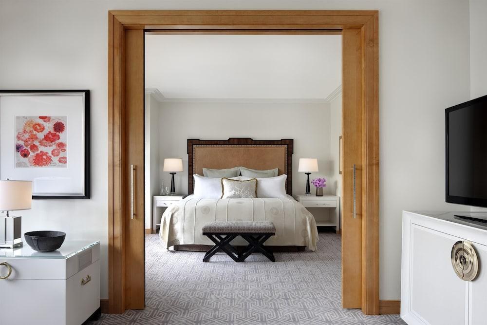 LOTTE NEW YORK PALACE photo 4