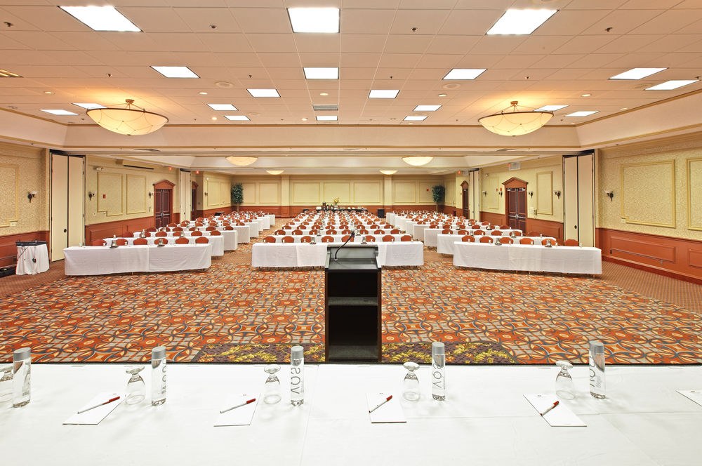 CROWNE PLAZA DALLAS MARKET CENTER