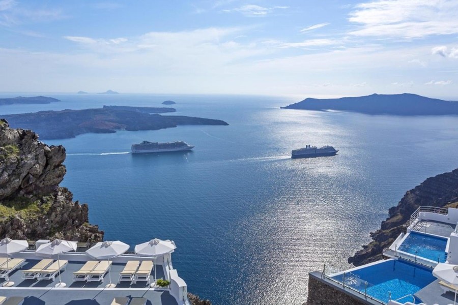 PEGASUS SUITES & SPA