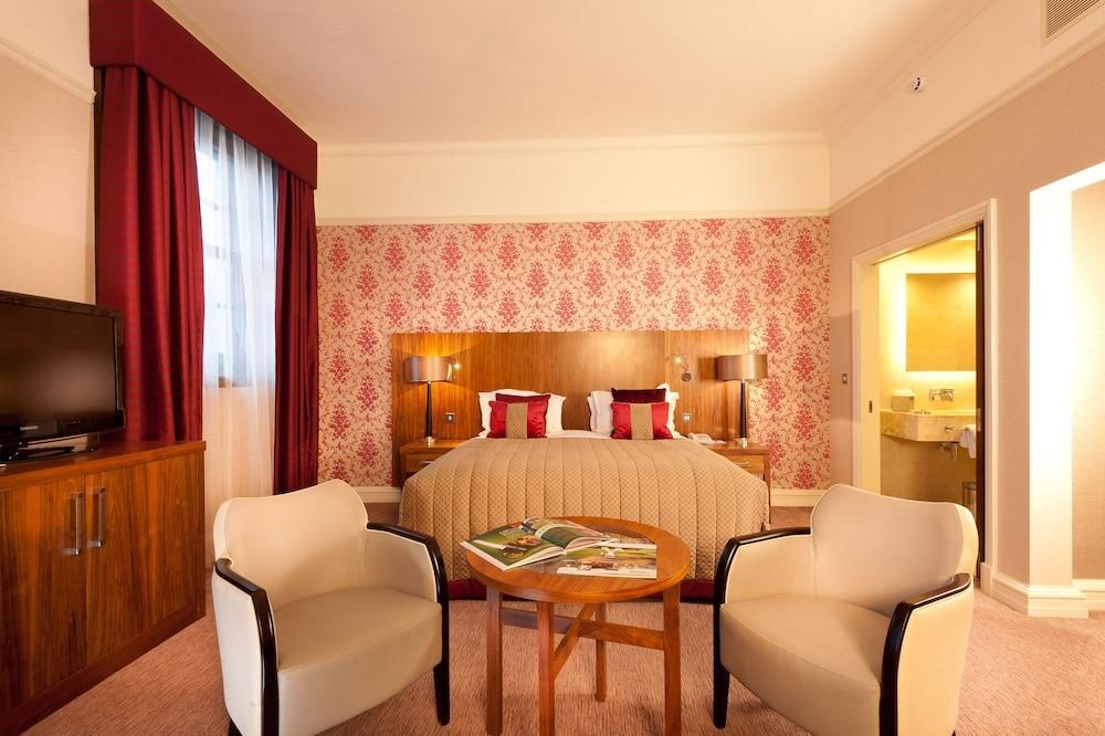 THE GRAND HOTEL AND SPA photo 2