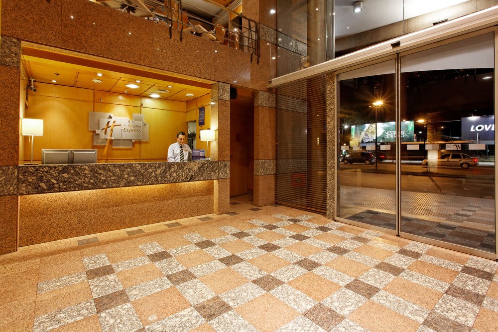 HOLIDAY INN PUERTO MADERO
