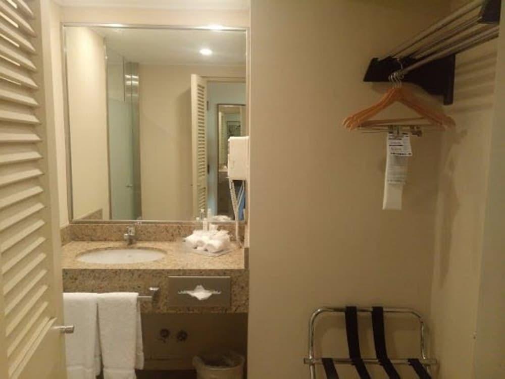 HOLIDAY INN PUERTO MADERO photo 3