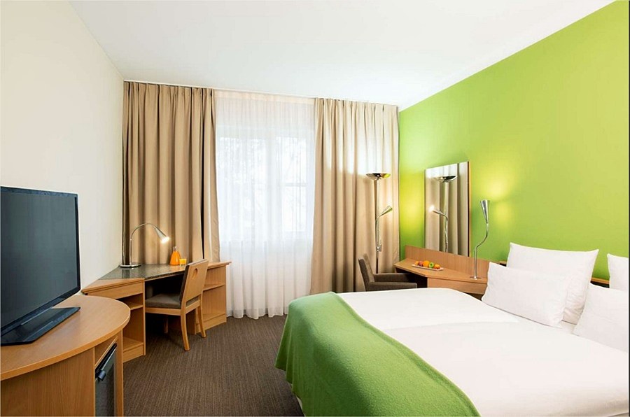 NH MUENCHEN MESSE photo 2