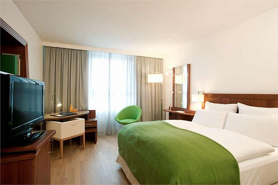 NH HAMBURG ALTONA photo 1