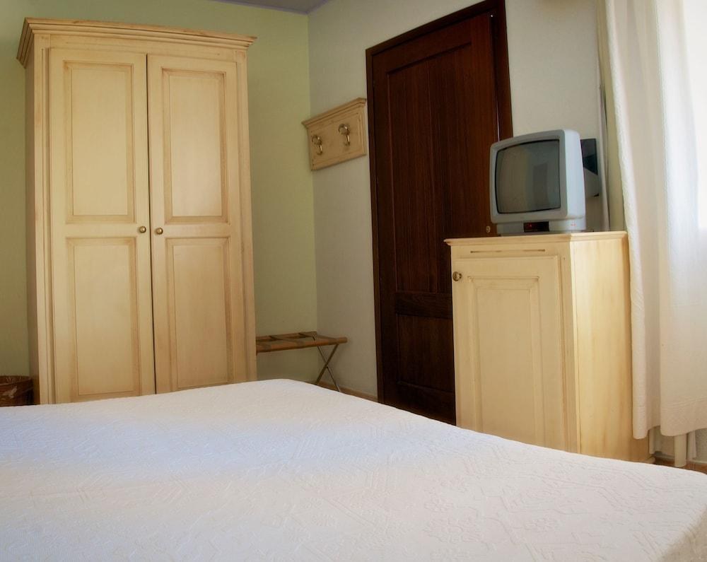 CALA GONONE BEACH VILLAGE photo 2
