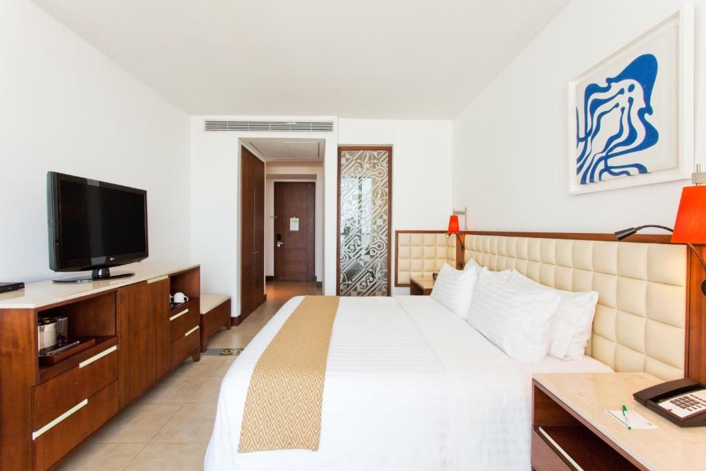 HOLIDAY INN CARTAGENA MORROS photo 4