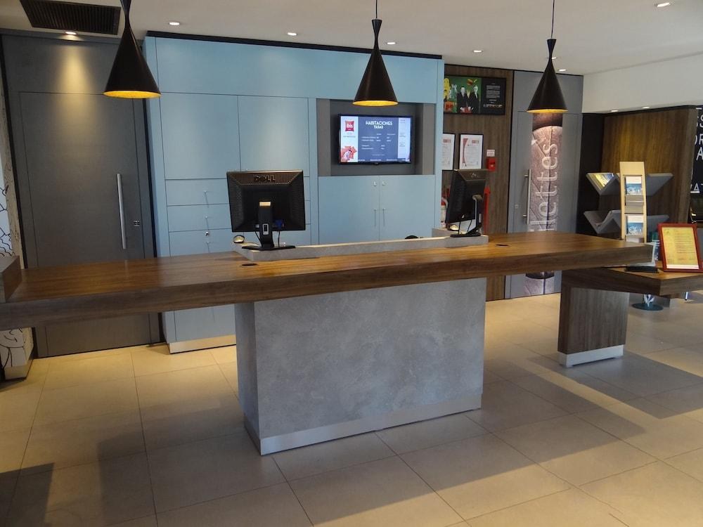 IBIS MENDOZA photo 4