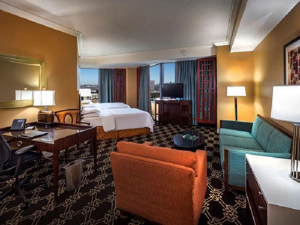Hilton Anatole photo 3