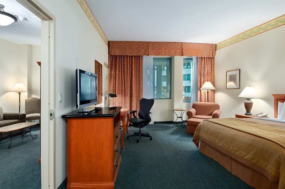 Hilton Austin Airport photo 1