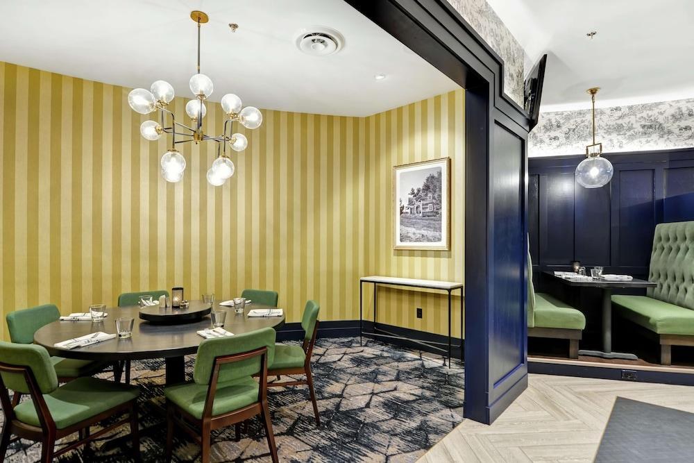Embassy Suites by Hilton Minneapolis Airport photo 3