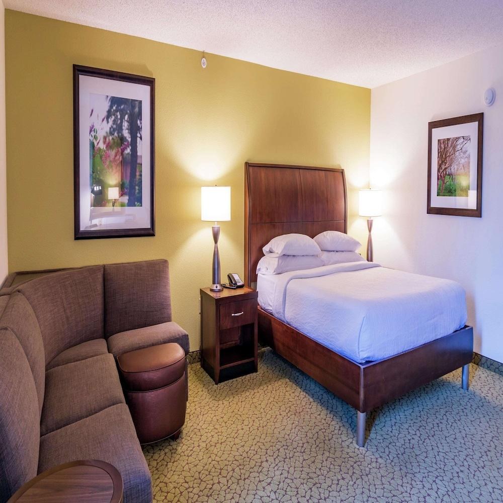 Hilton Garden Inn Orlando East/UCF Area photo 4