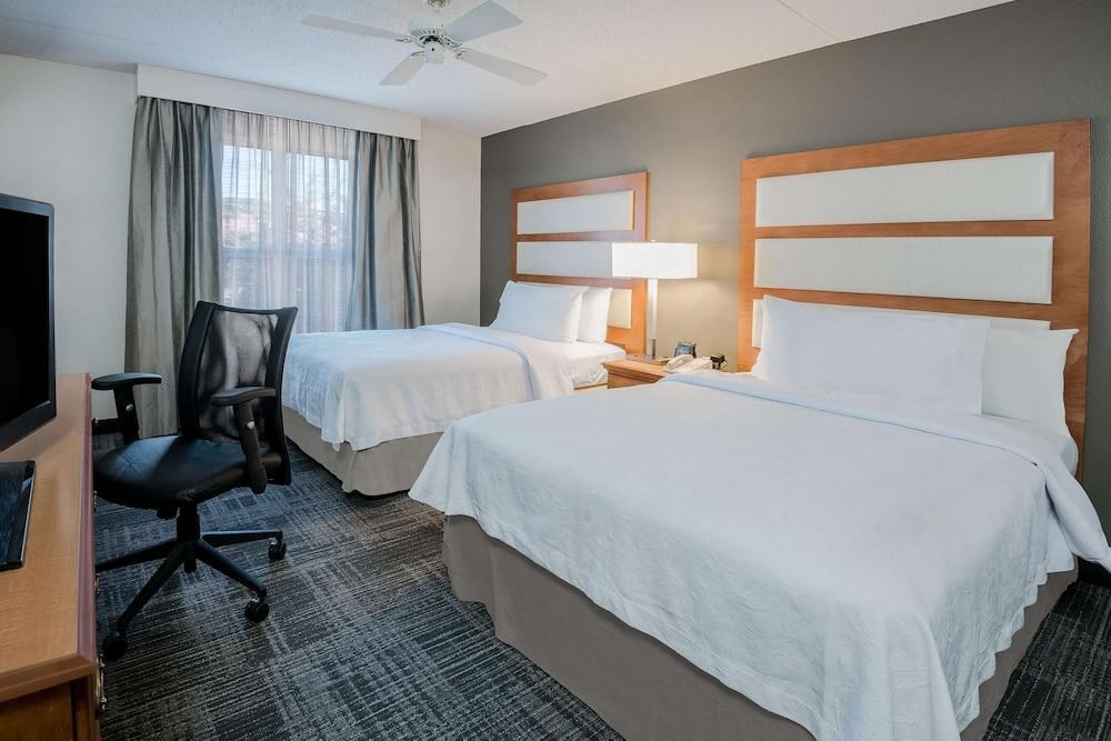 Homewood Suites by Hilton Phoenix-Metro Center photo 2