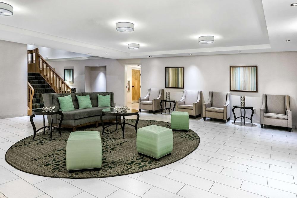 Homewood Suites by Hilton Phoenix-Metro Center photo 4