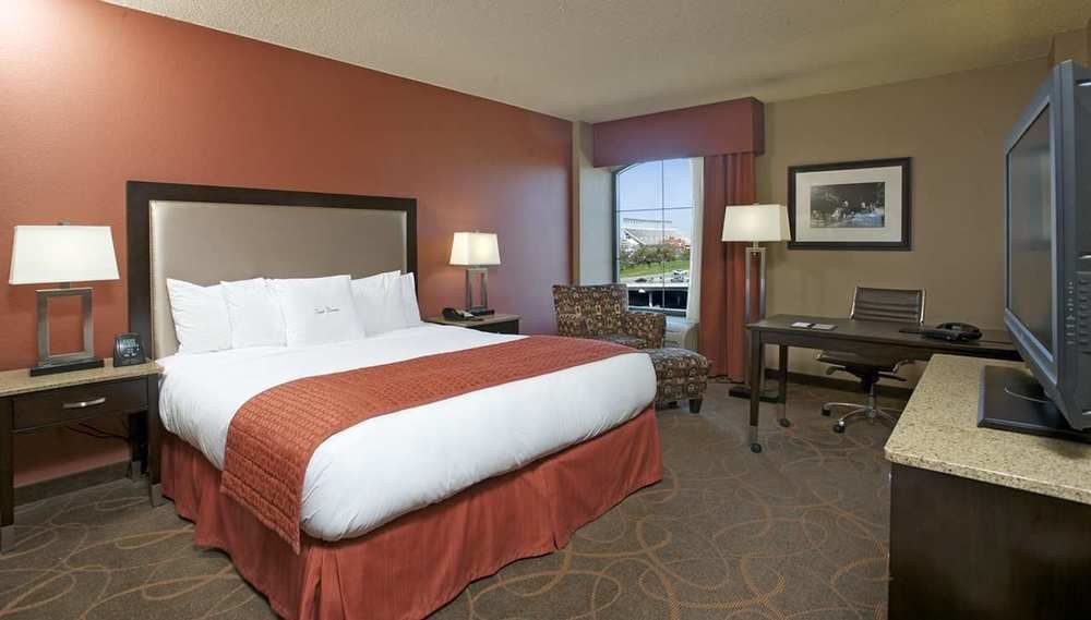 DoubleTree by Hilton Austin-University Area photo 1