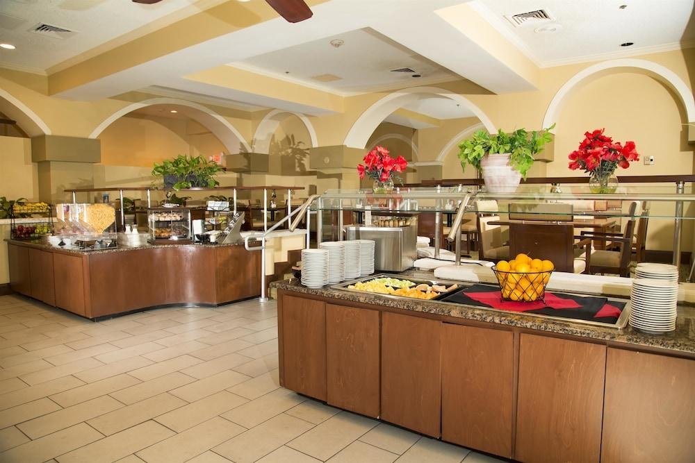 Embassy Suites by Hilton Dallas Park Central Area photo 3
