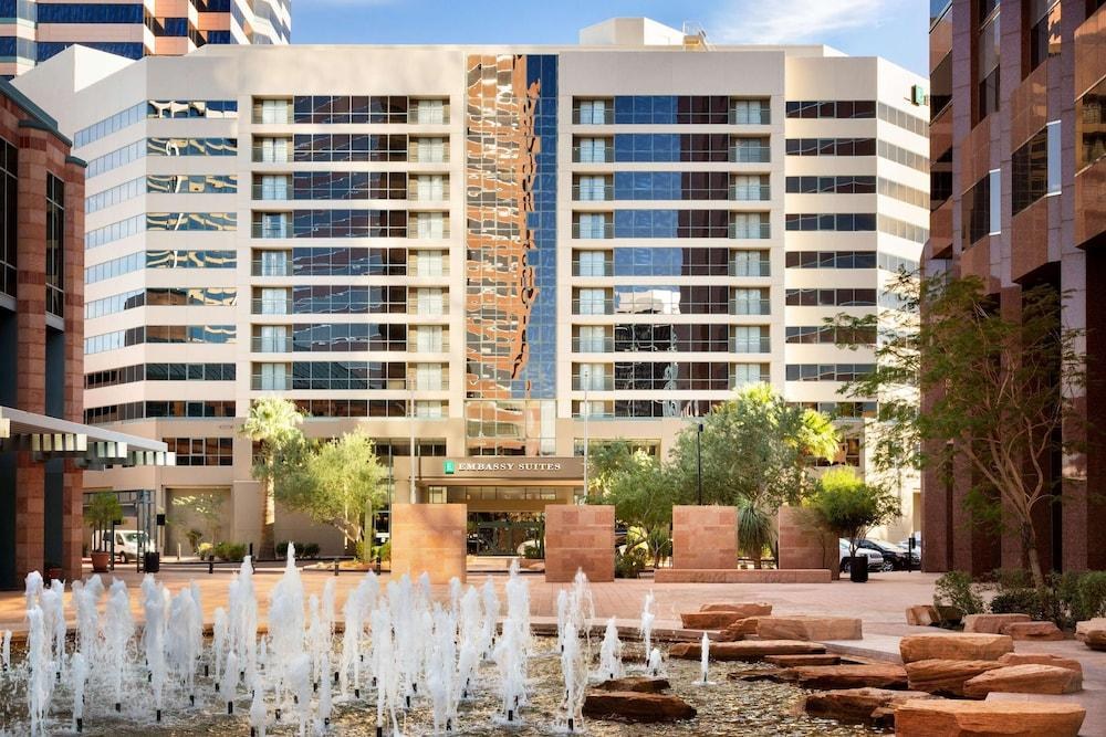 Embassy Suites by Hilton Phoenix Downtown North photo 3