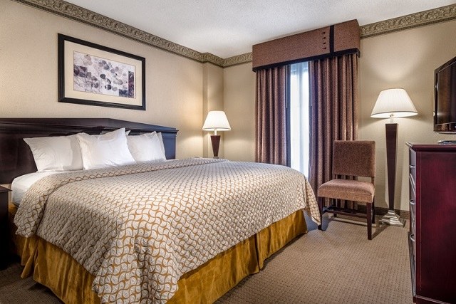 Embassy Suites by Hilton Atlanta Alpharetta photo 1