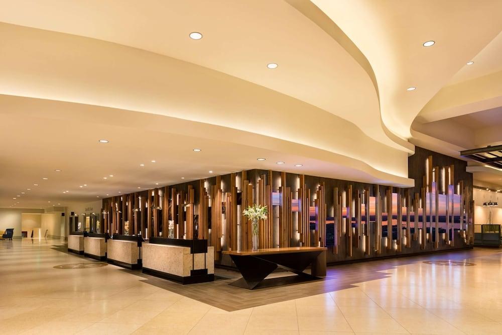 Hilton Austin photo 4