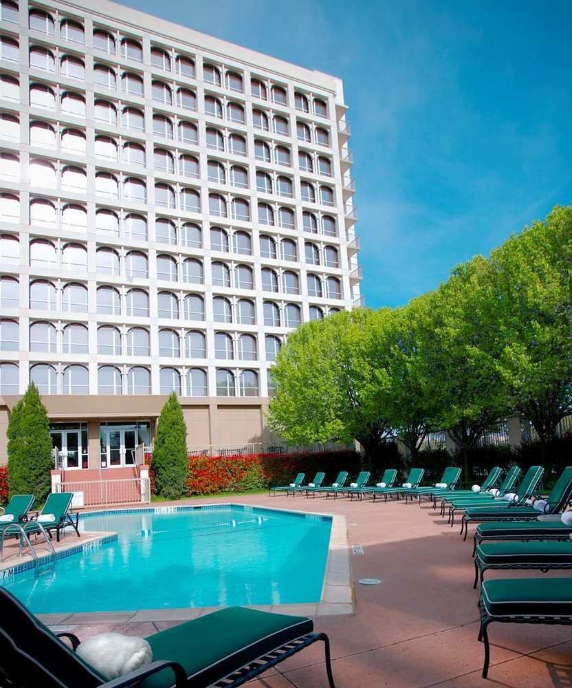 DoubleTree by Hilton Dallas - Market Center