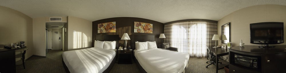 DoubleTree by Hilton Dallas - Market Center photo 1