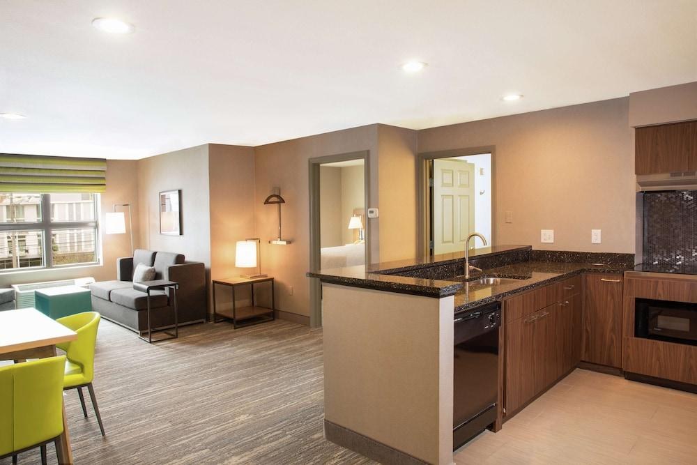 Hampton Inn & Suites Seattle-Downtown photo 4
