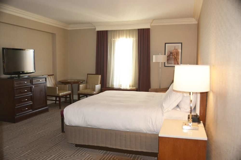 Hilton St. Louis Frontenac photo 1