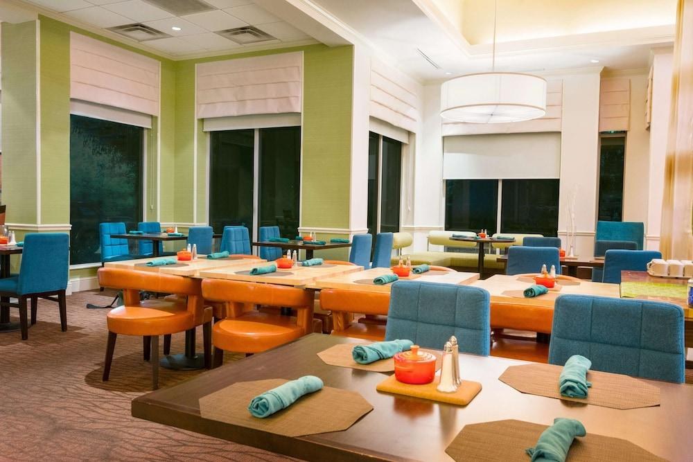 Hilton Garden Inn Atlanta Northpoint photo 2