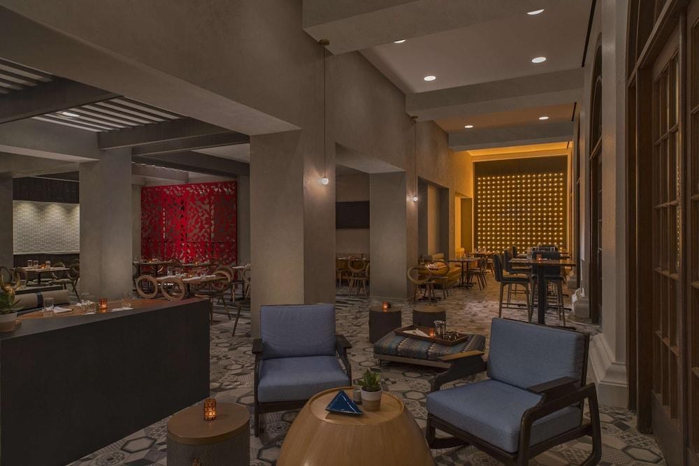 DoubleTree by Hilton Austin photo 4