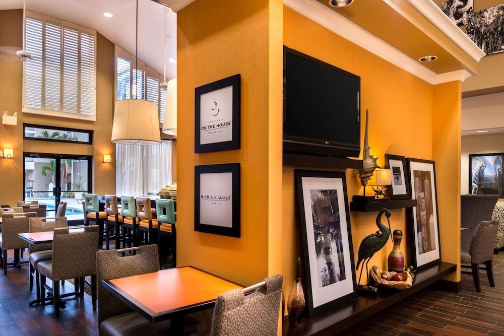 Hampton Inn & Suites Orlando/East UCF Area