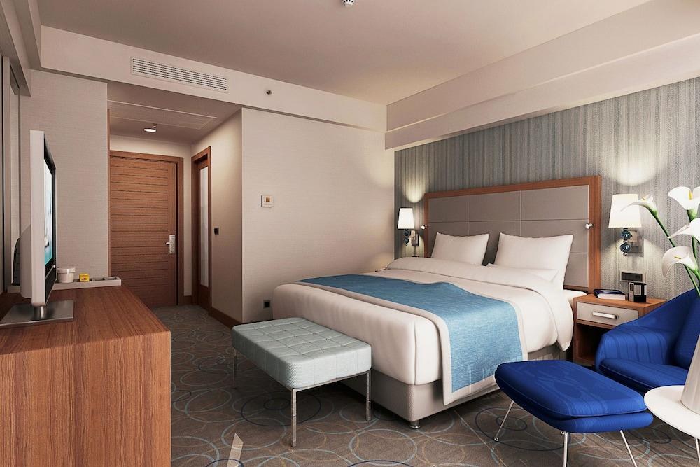 DoubleTree by Hilton Kusadasi photo 4