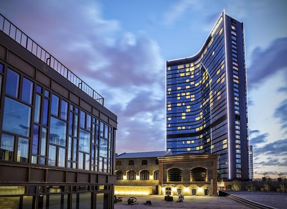 Hilton Istanbul Bomonti Hotel & Conference Center photo 4