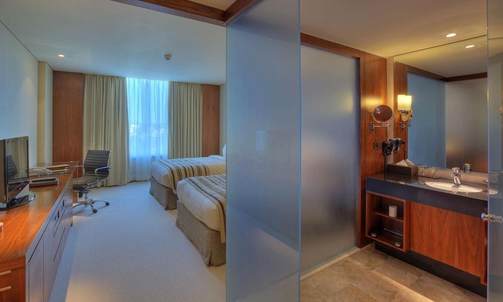 DoubleTree by Hilton Pune-Chinchwad photo 2