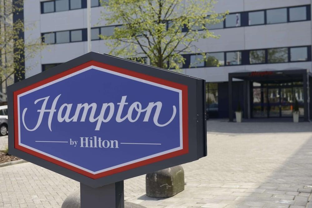 Hampton by Hilton Amsterdam Airport Schiphol photo 2
