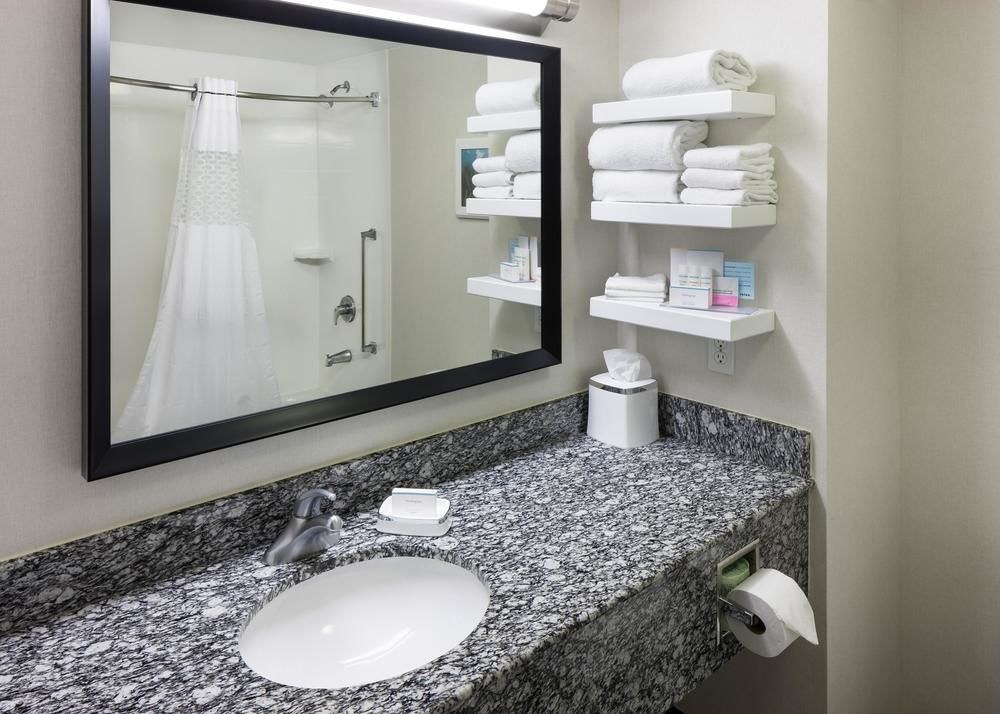 Hampton Inn San Diego-Downtown photo 1