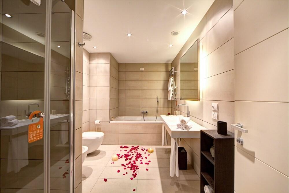 MILAN SUITE photo 2
