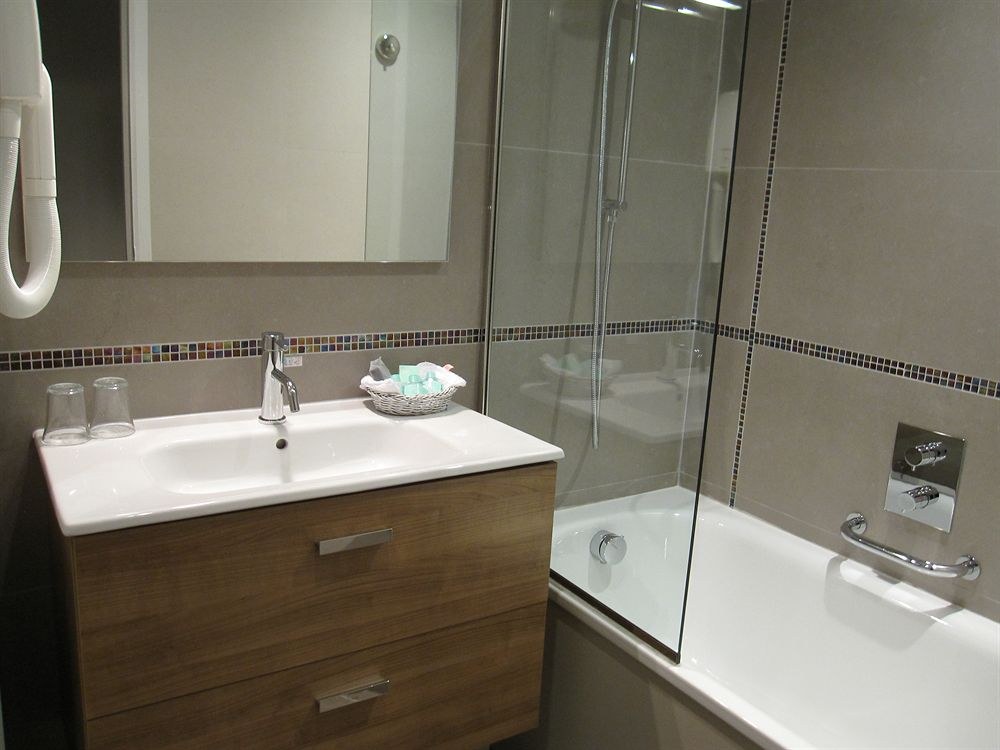 Hotel Harvey photo 1