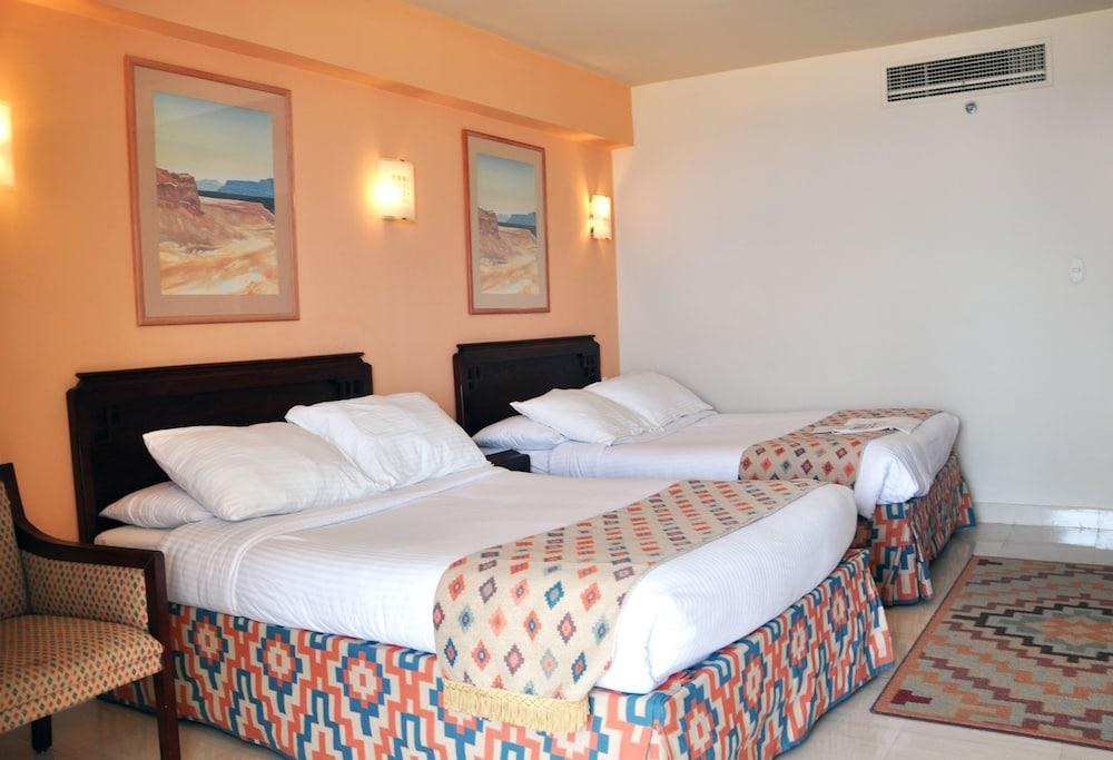 Sunrise Holidays Resort- Adults Only (+16) photo 3